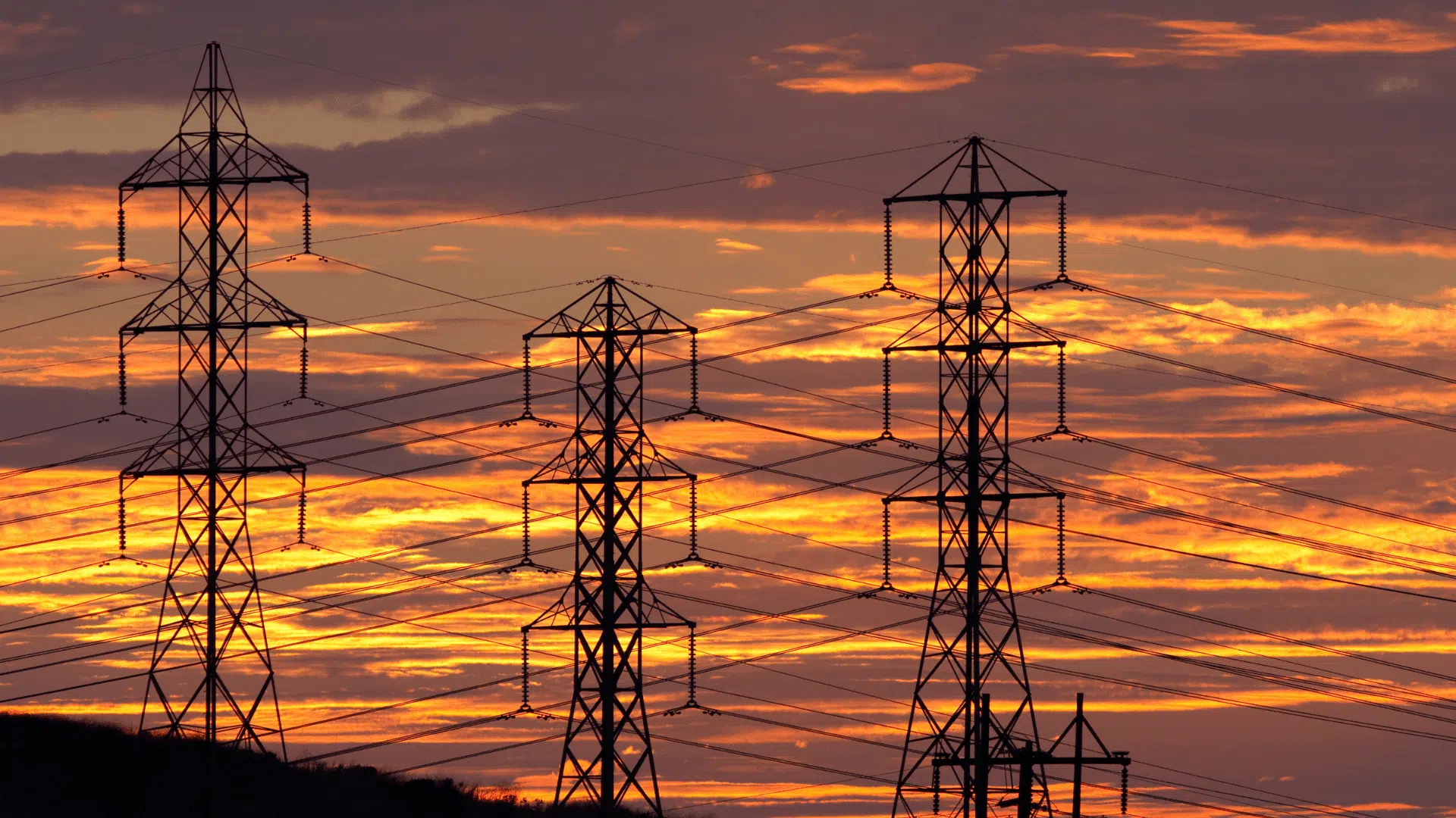 Electricity transmission line