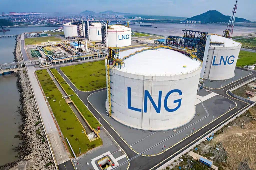 LNG tank farm
