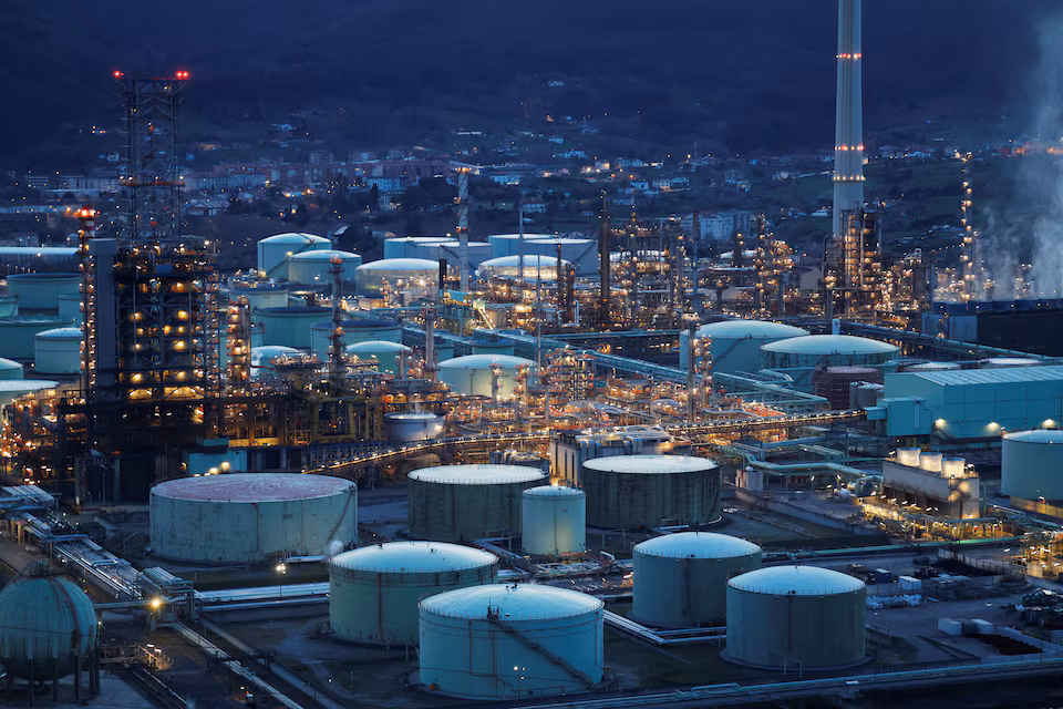 Oil and gas storage