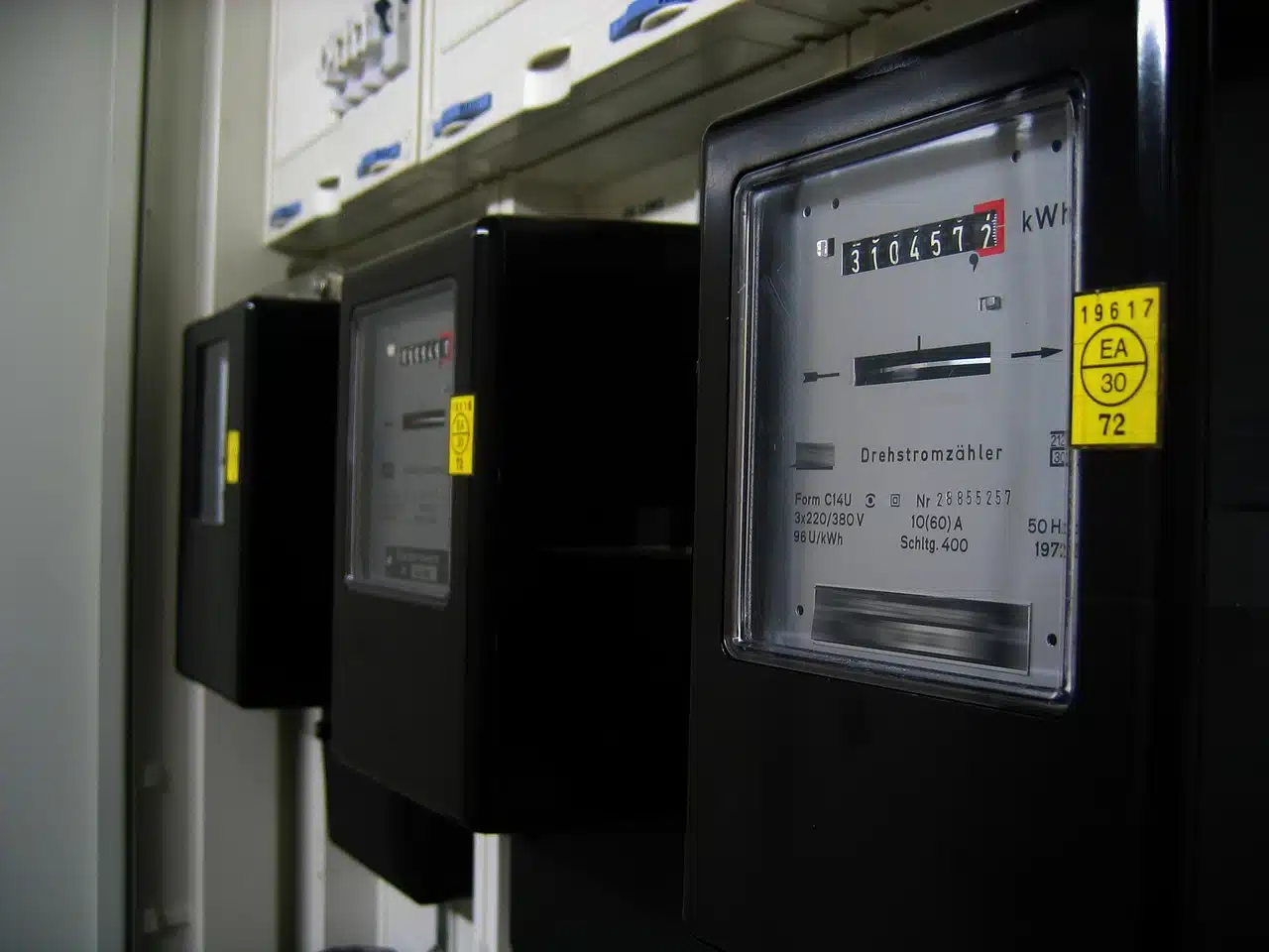 Nigeria’s electricity tariffs model is punishing its unmetered masses; here is why