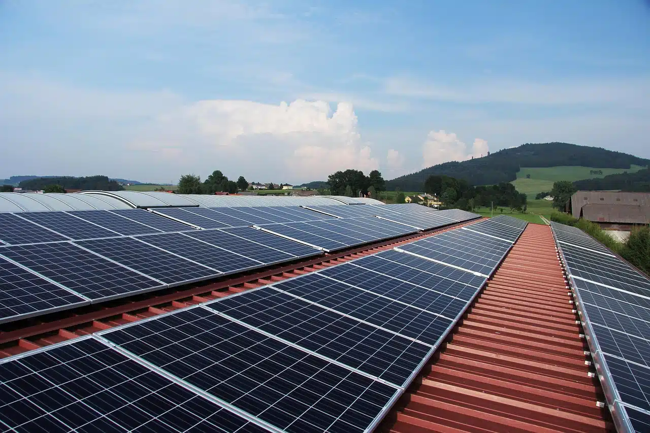Six questions you should ask before mounting a solar panel in your home